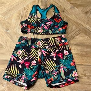 Old navy kids sports bra and spandex